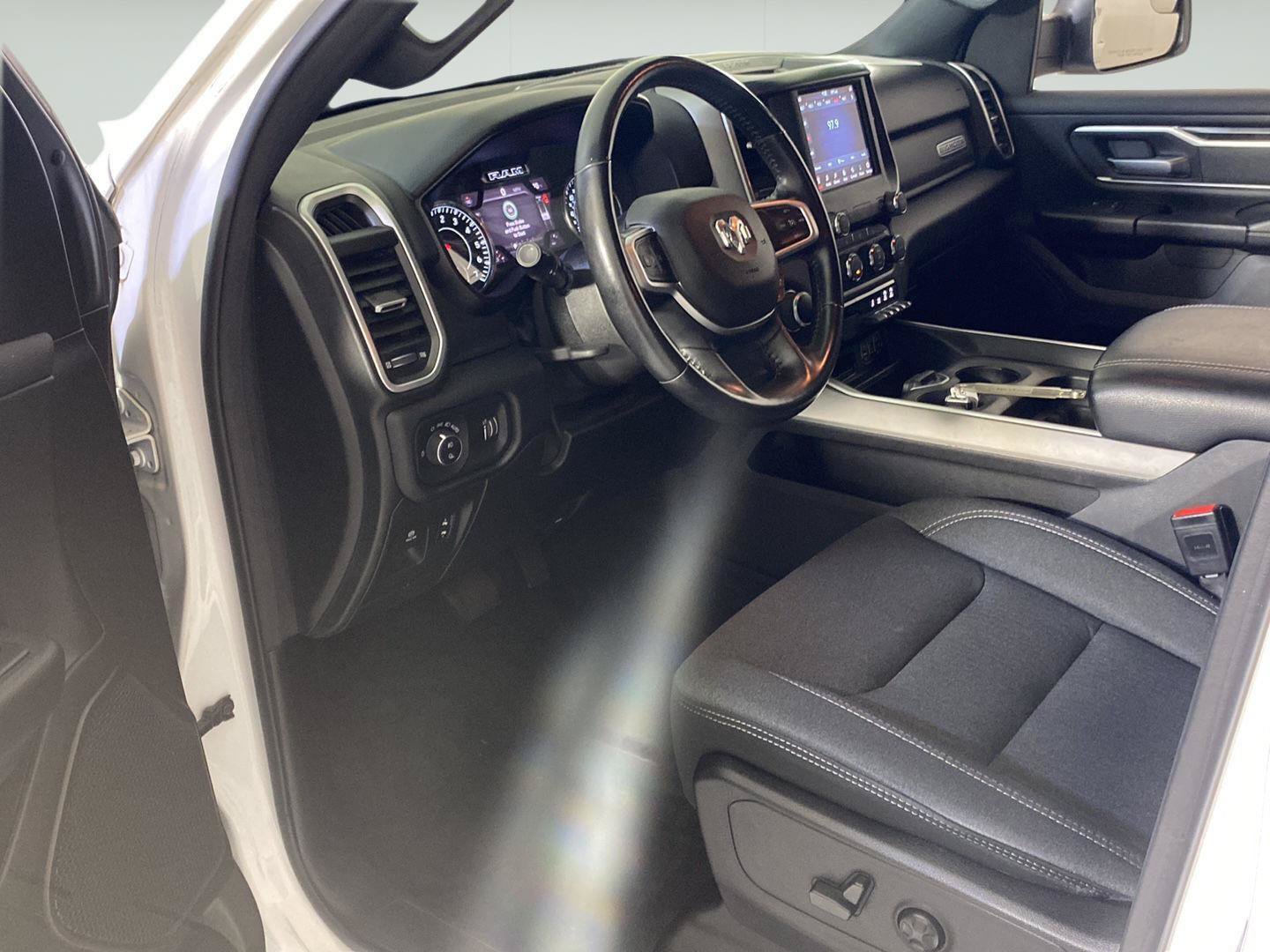 Used 2021 RAM 1500 Big Horn AWD/4WD image 18
