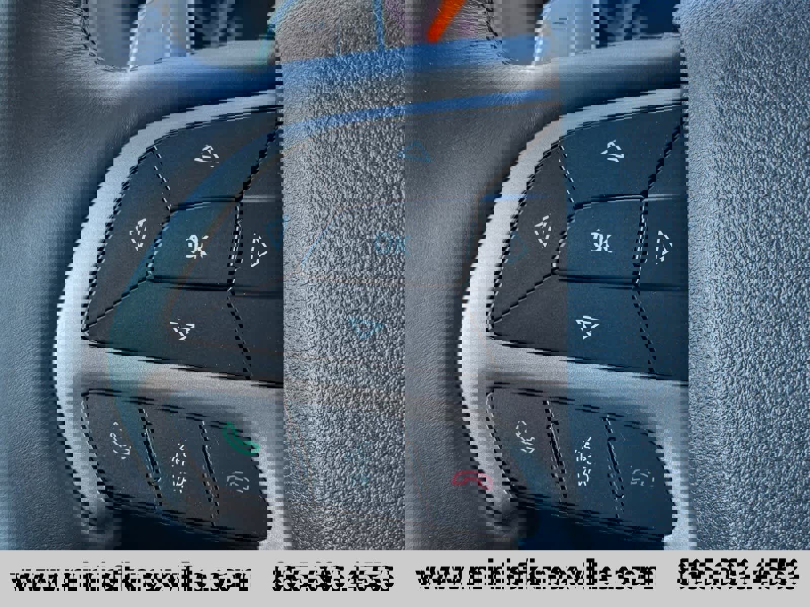 Used 2017 Jeep Grand Cherokee Summit w/ Platinum Series Group image 18