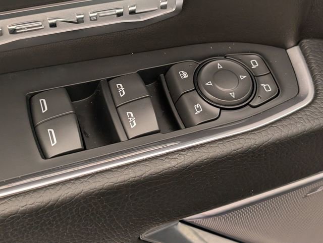 Used 2024 GMC Sierra 1500 Denali w/ Denali Reserve Package image 12