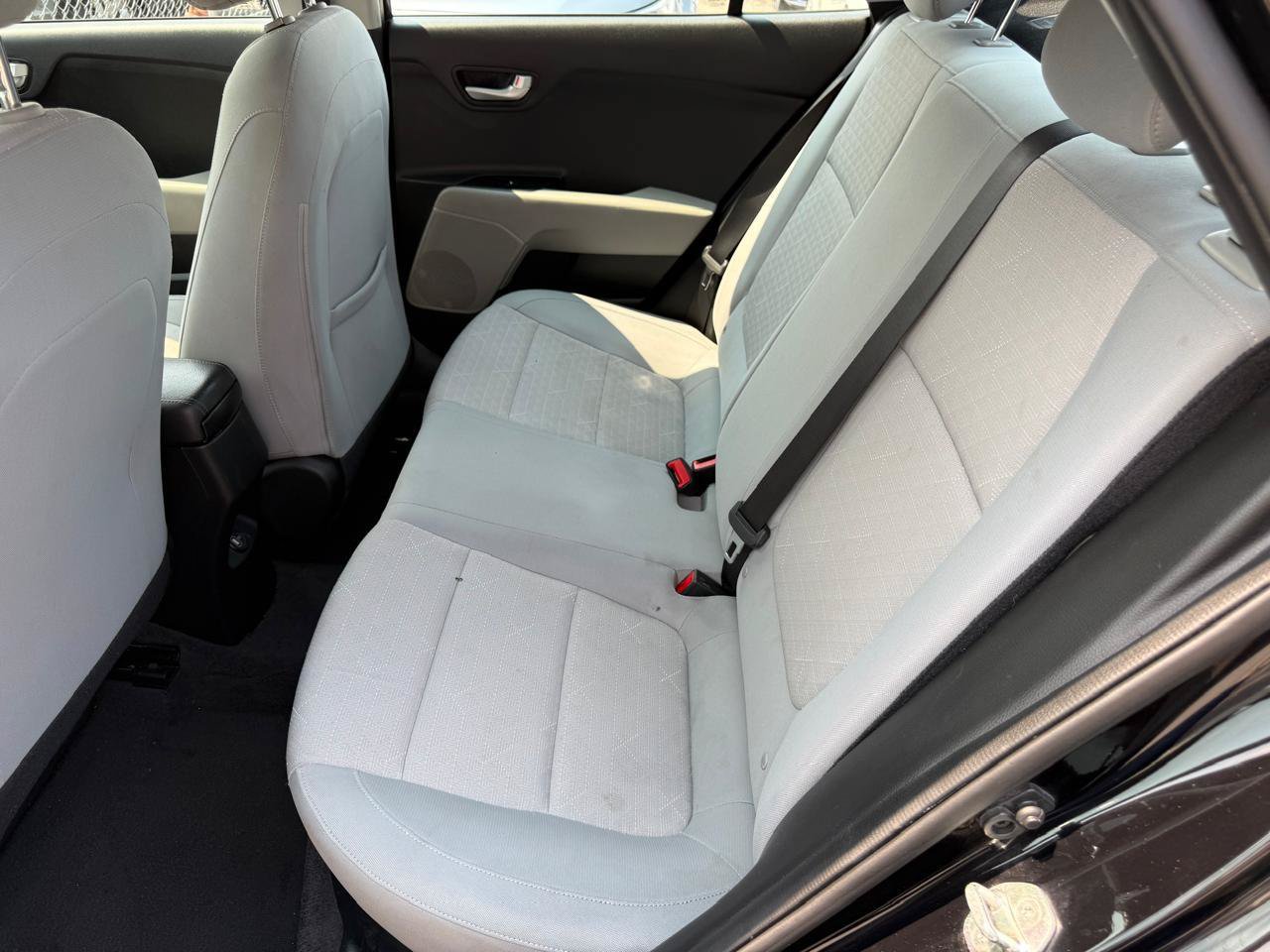 Used 2022 Kia Rio S FWD image 12