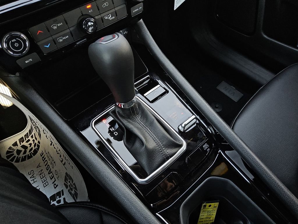 New 2026 Jeep Compass Latitude image 22