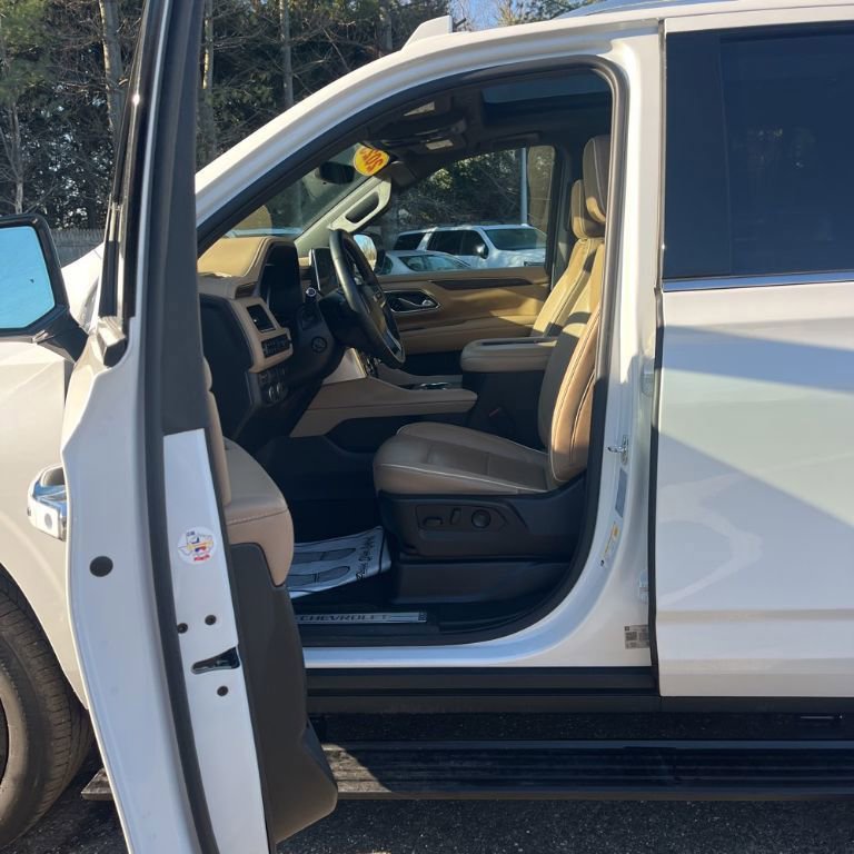 Used 2023 Chevrolet Tahoe Premier image 13