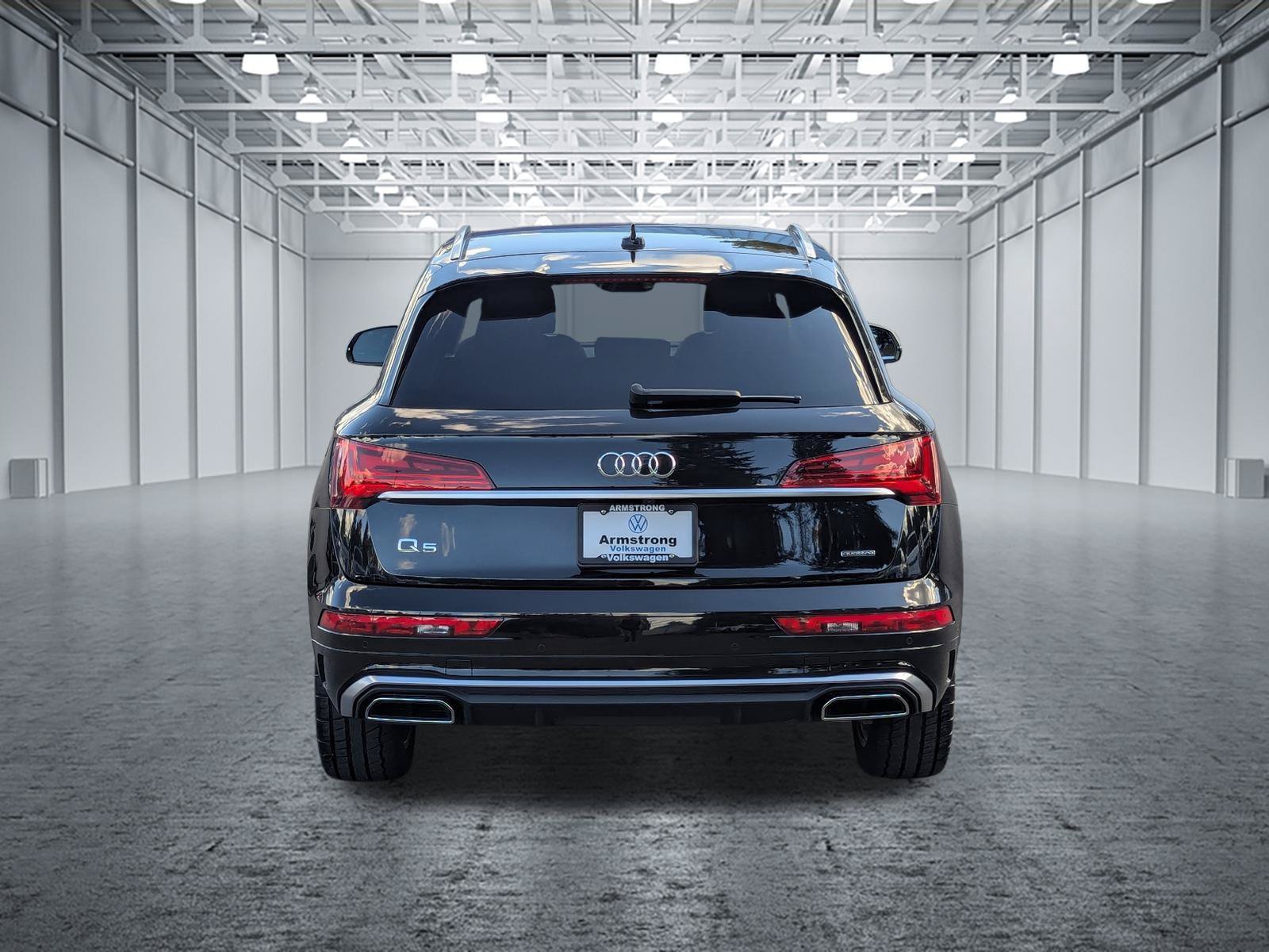 Used 2023 Audi Q5 e Premium w/ Convenience Package AWD/4WD image 4