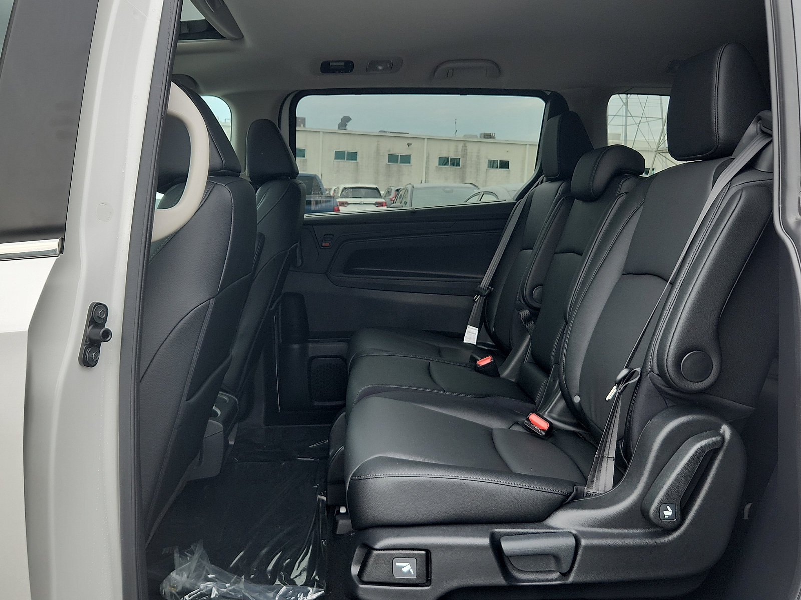 New 2026 Honda Odyssey EX-L image 6