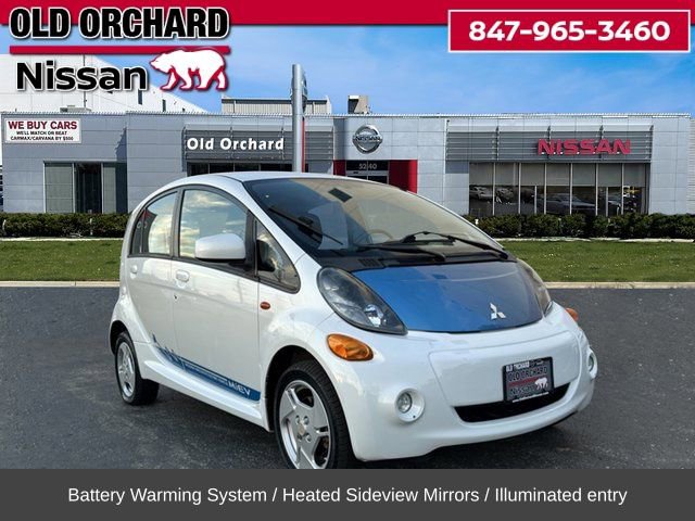 Used 2012 Mitsubishi i SE image 4