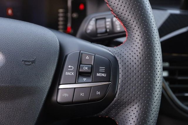 Certified 2024 Ford Escape ST-Line w/ Cold Weather Package image 13