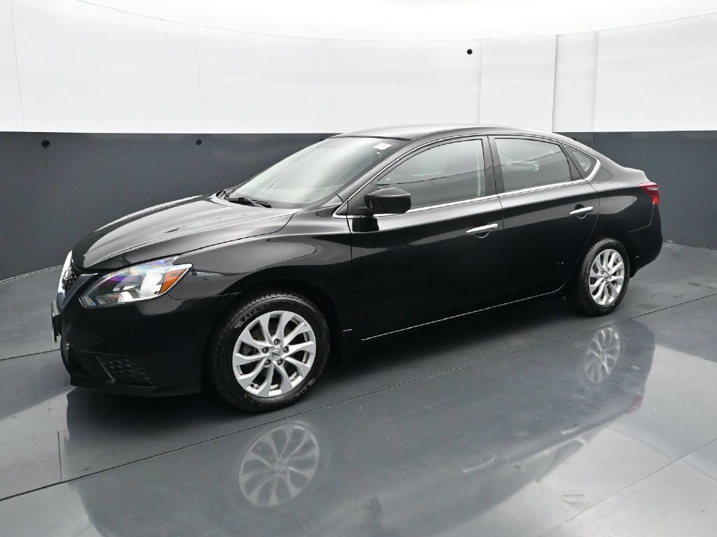 Used 2019 Nissan Sentra SV FWD image 2