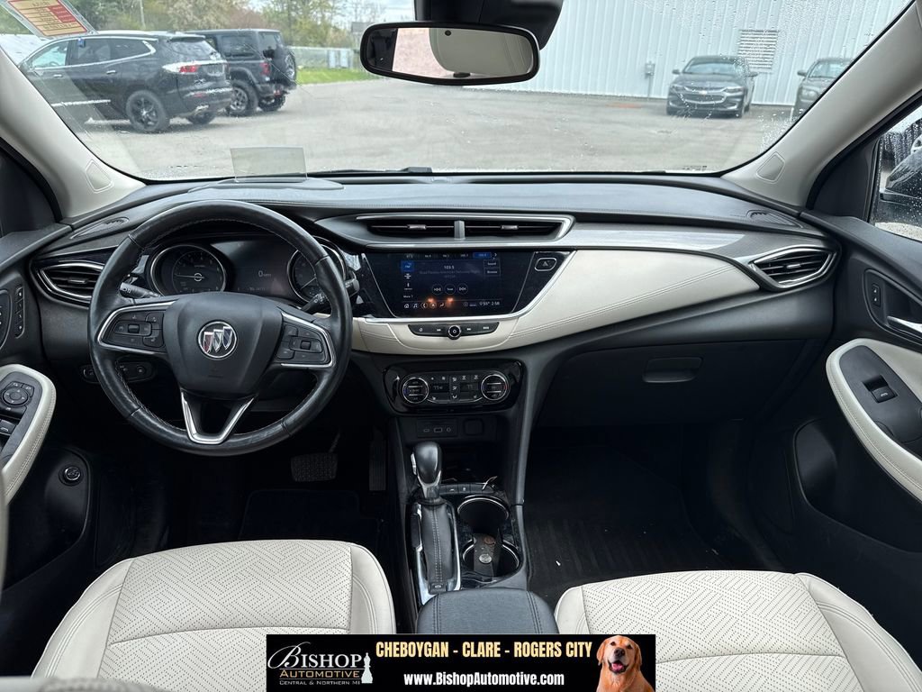Used 2020 Buick Encore GX Essence w/ Experience Buick Package FWD image 10