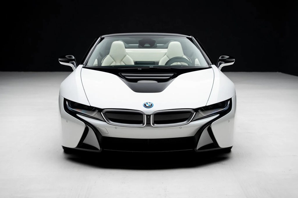 Used 2019 BMW i8 Roadster AWD/4WD image 1