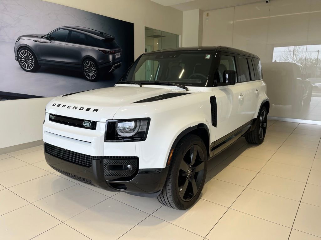 Used 2025 Land Rover Defender 110 X-Dynamic SE video 1