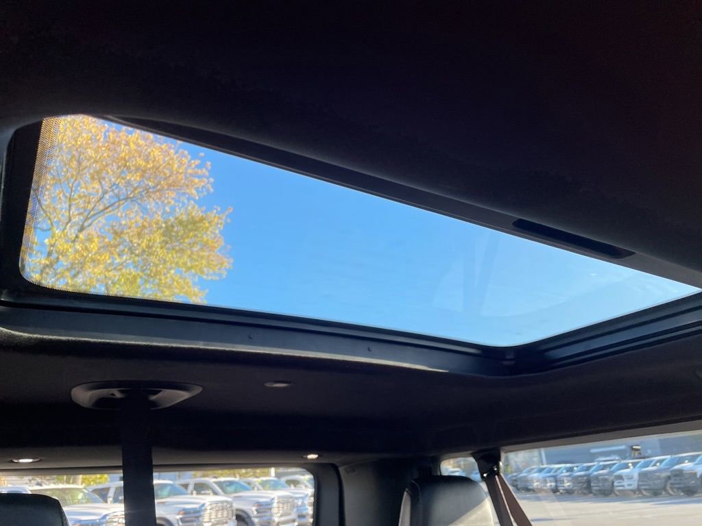 New 2024 Jeep Wagoneer L Series III w/ Premium Group I image 39