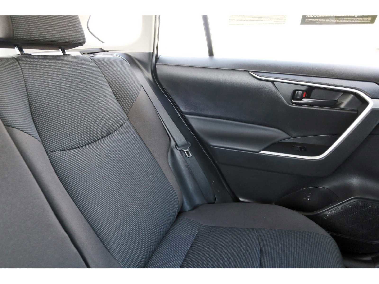 Used 2023 Toyota RAV4 LE image 10