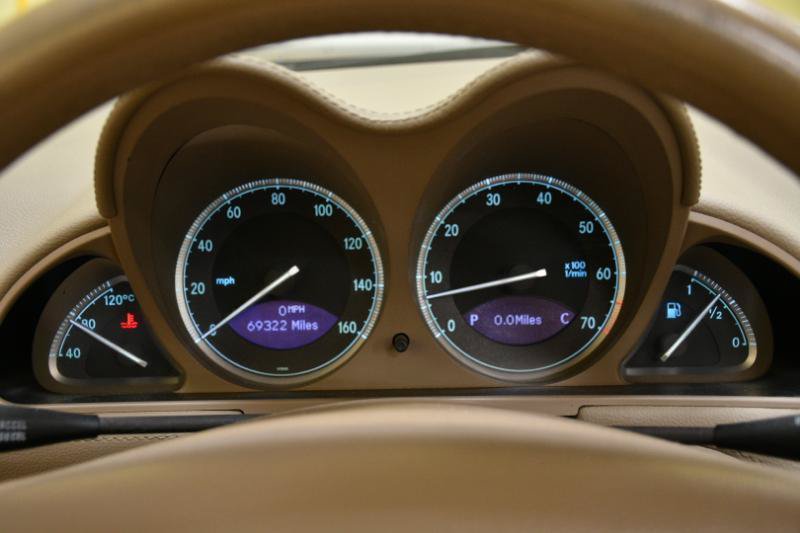 Used 2008 Mercedes-Benz SL 550 w/ P1 Pkg image 36