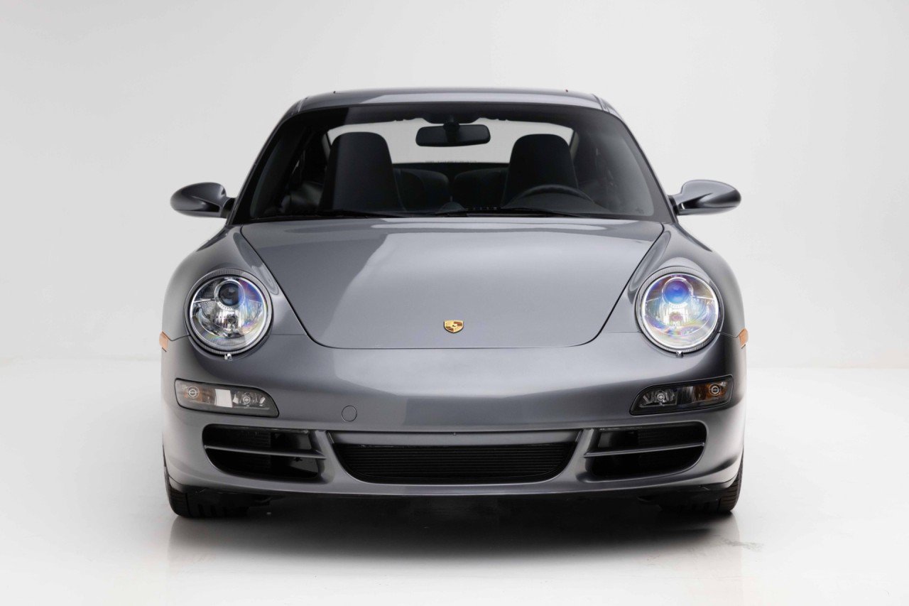 Used 2006 Porsche 911 Carrera RWD image 5