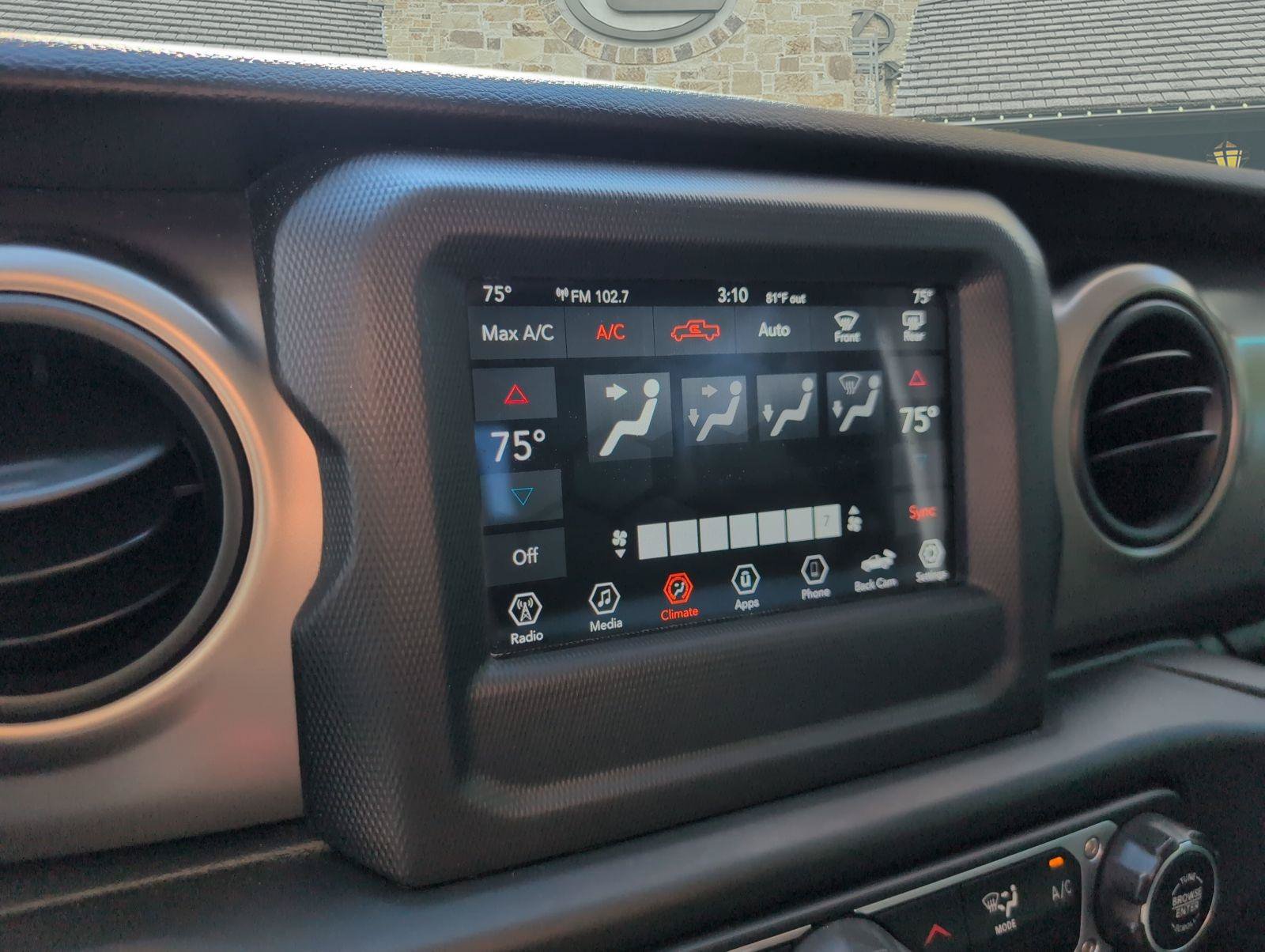 Used 2020 Jeep Gladiator Sport w/ Quick Order Package 24S AWD/4WD image 13