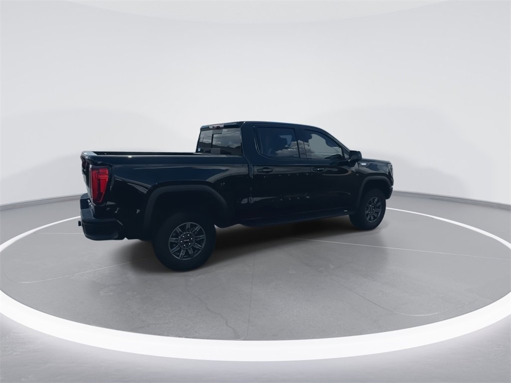 Used 2024 GMC Sierra 1500 AT4X image 2