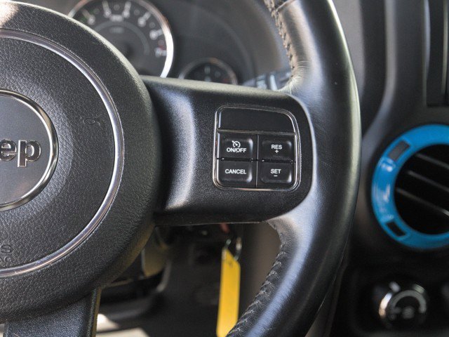 Used 2016 Jeep Wrangler Unlimited Sahara w/ Max Tow Package AWD/4WD image 18