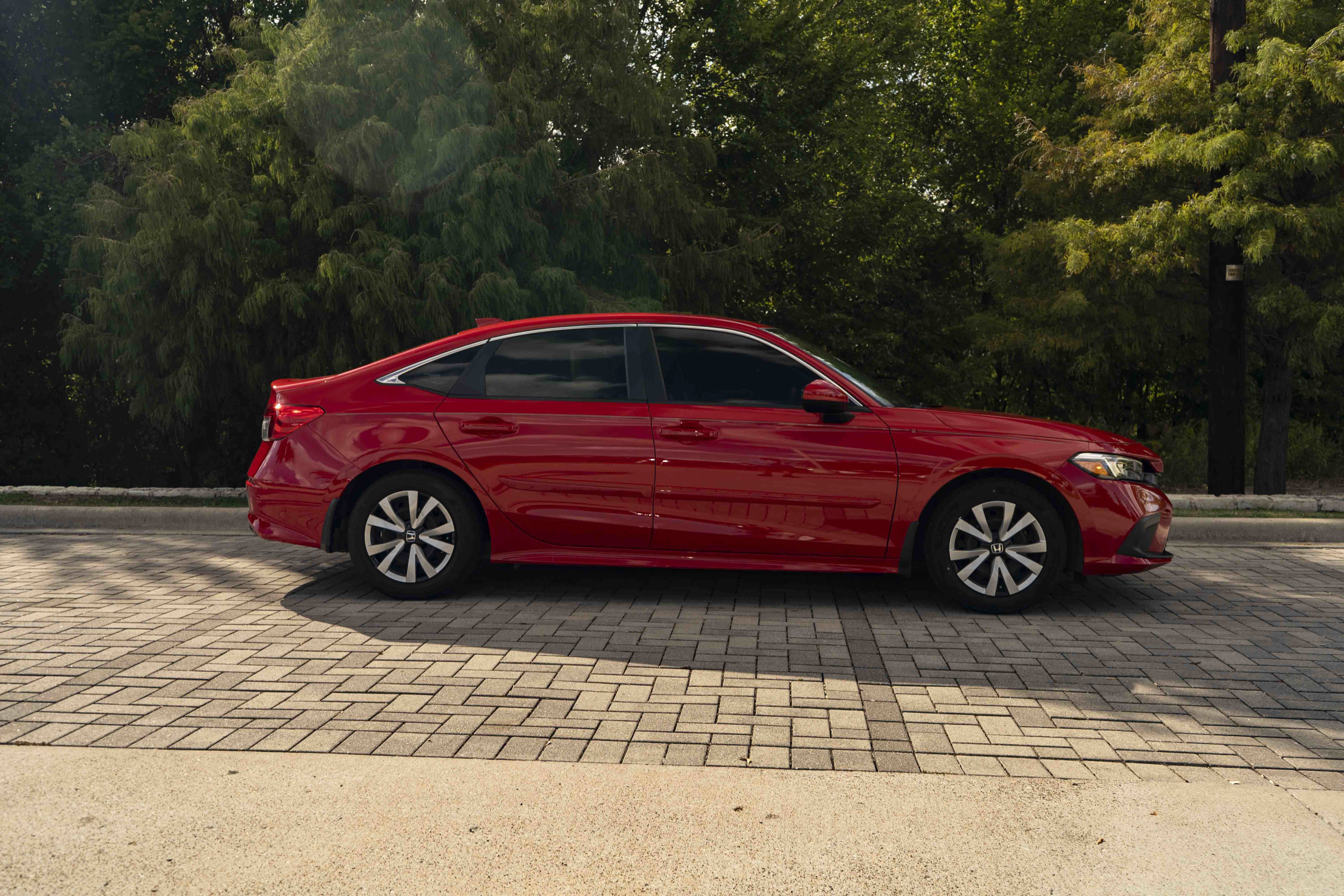 Used 2023 Honda Civic LX image 9