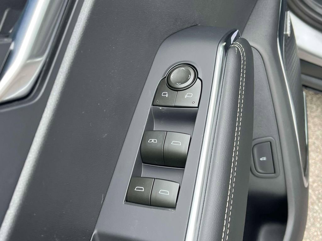 New 2026 GMC Acadia Elevation w/ LPO, Floor Liner Package FWD image 21