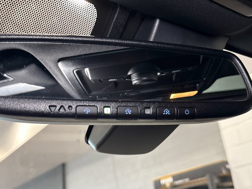 Used 2019 Toyota Tacoma TRD Off-Road AWD/4WD image 28