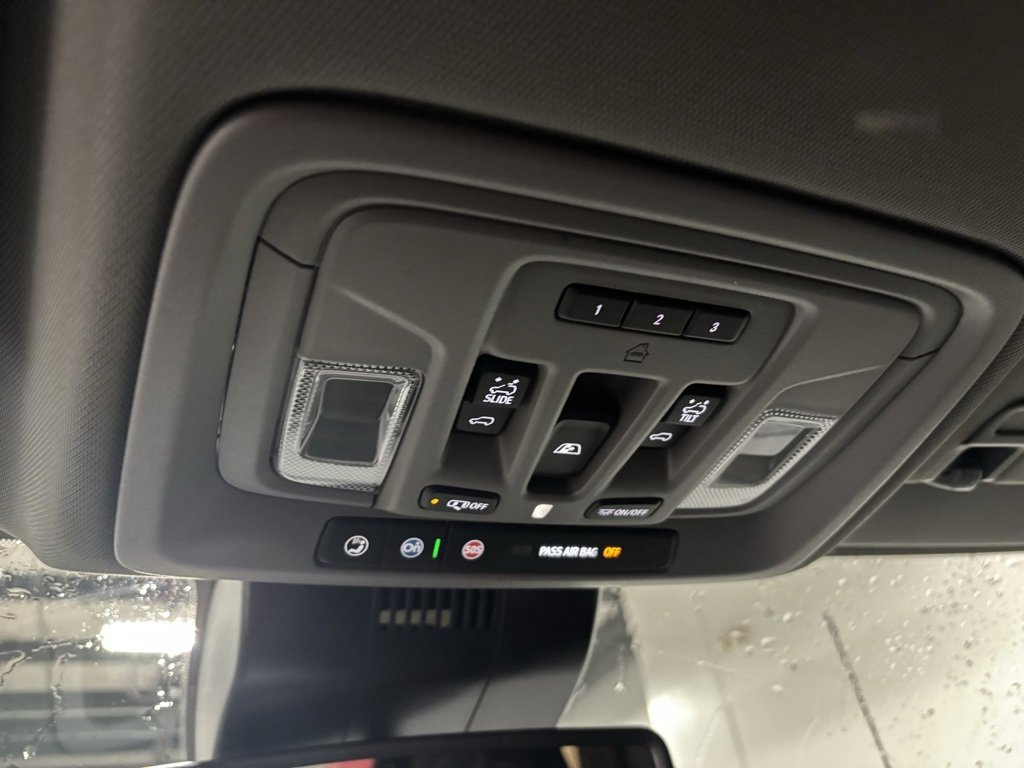 New 2025 GMC Sierra 2500 SLT w/ SLT Premium Package image 24