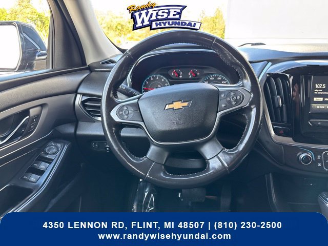 Used 2018 Chevrolet Traverse LT FWD image 19