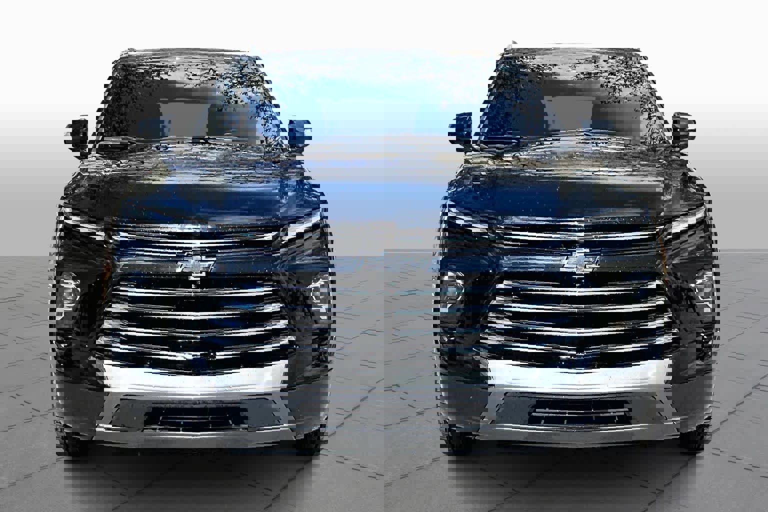 Used 2023 Chevrolet Blazer Premier w/ Driver Confidence II Package image 4