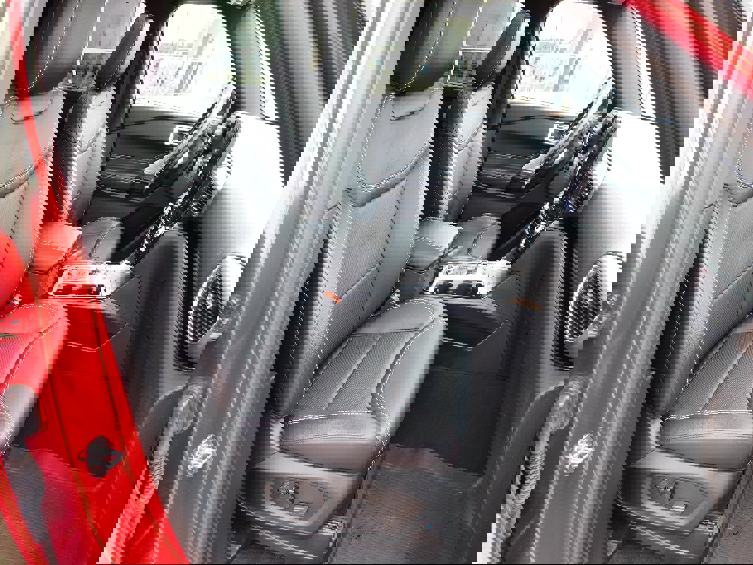 Used 2021 Ford Explorer ST w/ Equipment Group 401A image 9