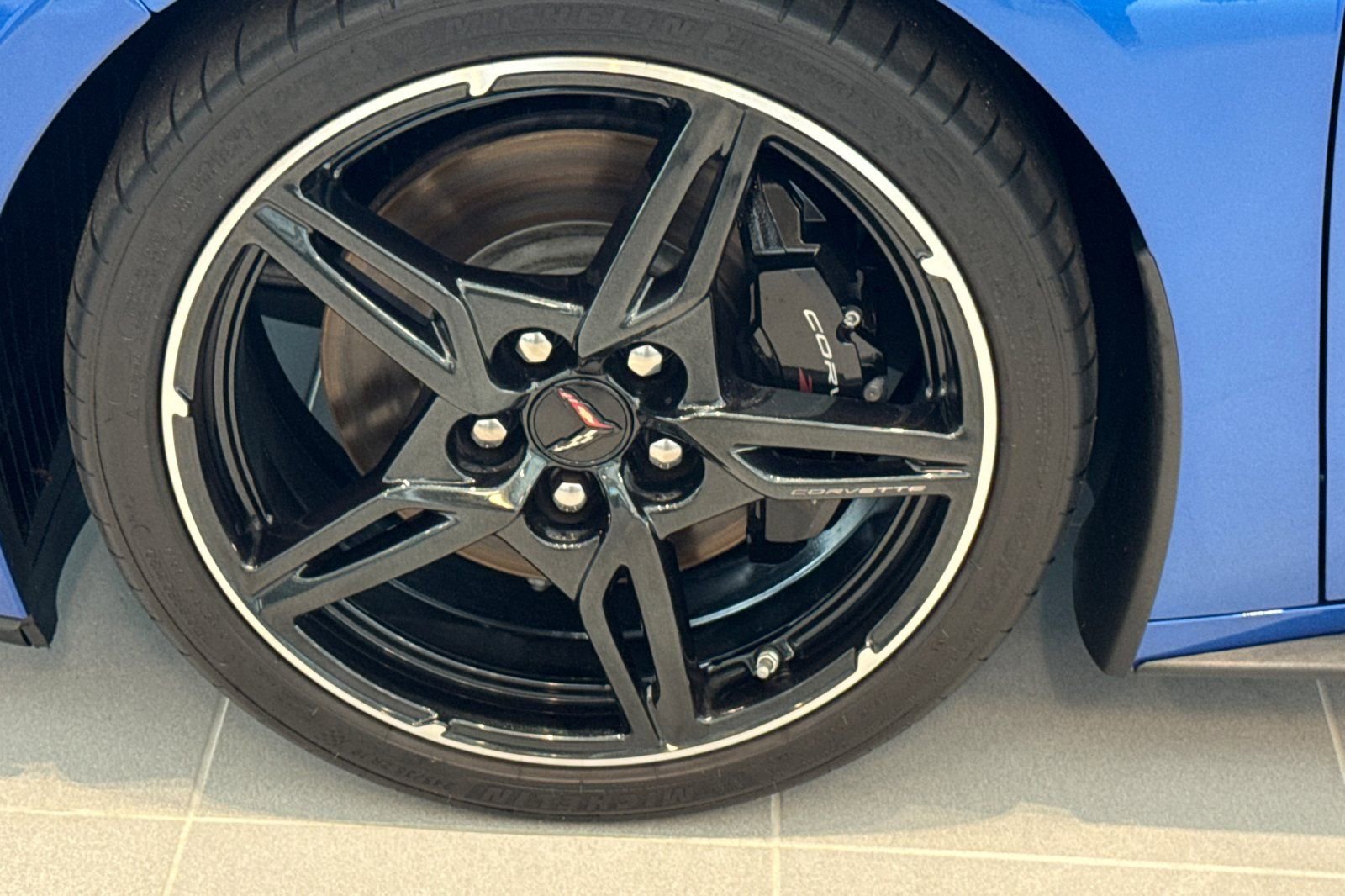 Used 2022 Chevrolet Corvette Stingray Convertible w/ Z51 Performance Package image 31