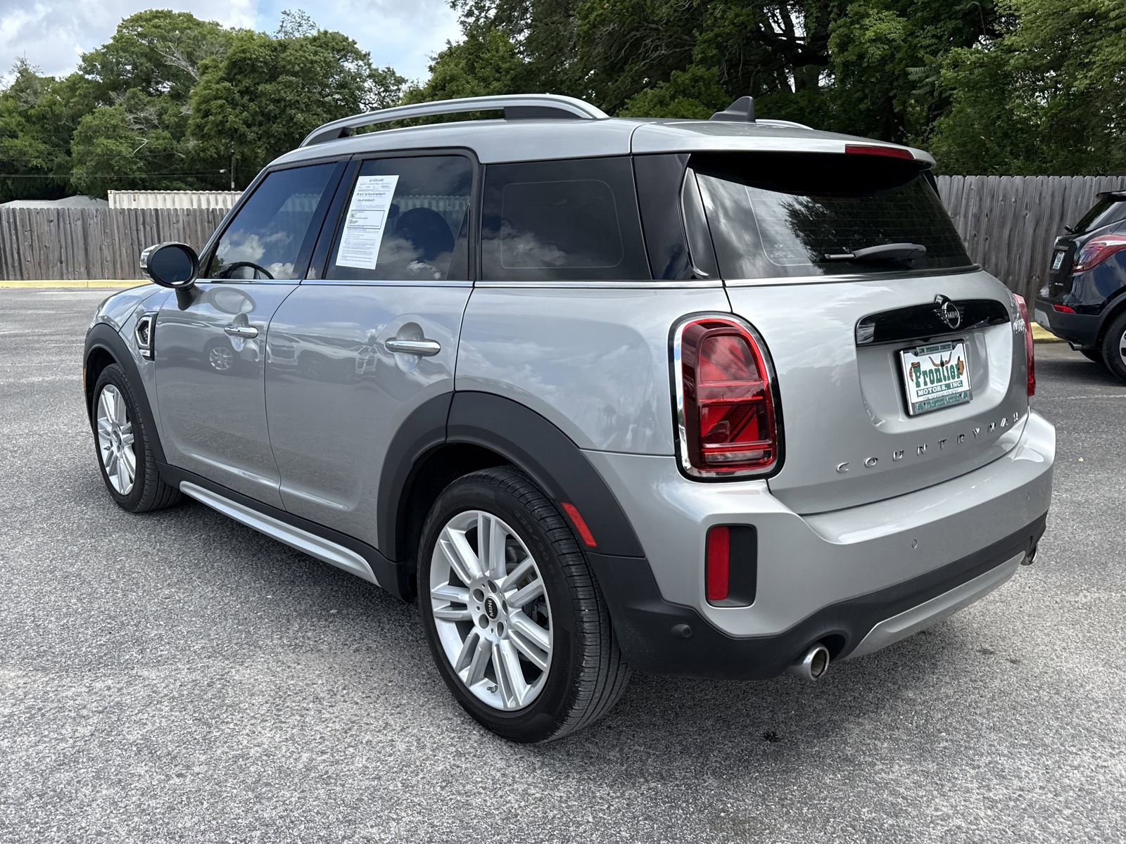 Used 2024 MINI Cooper Countryman S FWD image 3