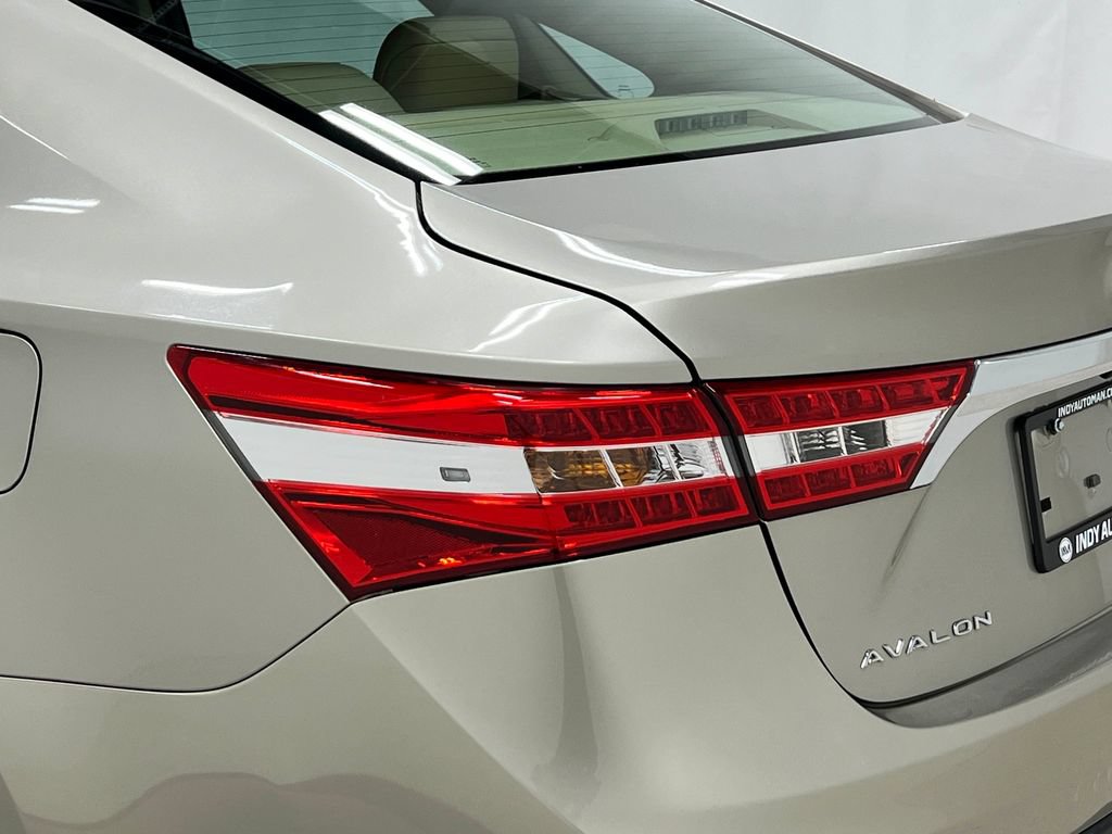 Used 2015 Toyota Avalon XLE Premium FWD image 35