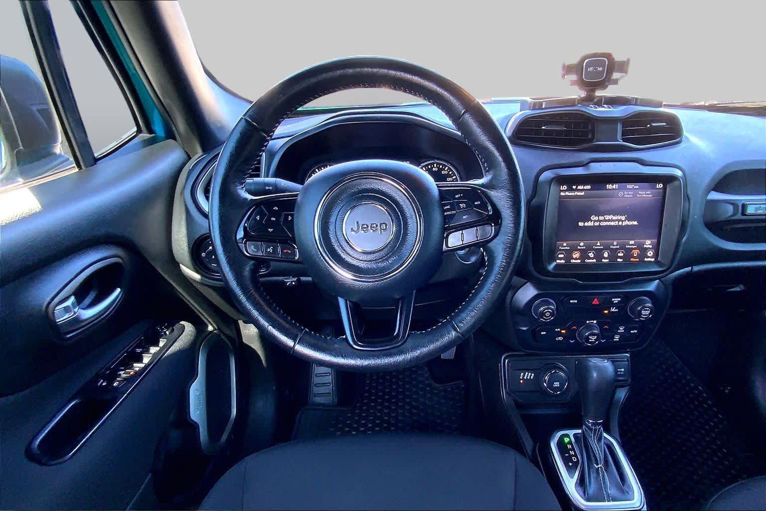 Used 2021 Jeep Renegade Latitude AWD/4WD image 6