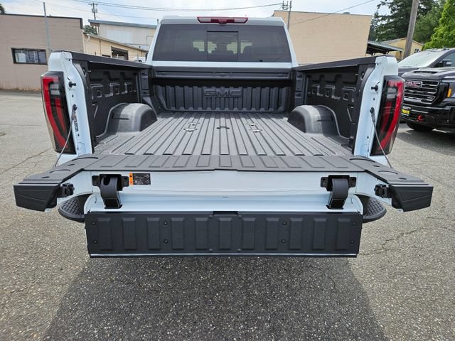 New 2026 GMC Sierra 2500 AT4X w/ LPO, Black Badging Package AWD/4WD image 13