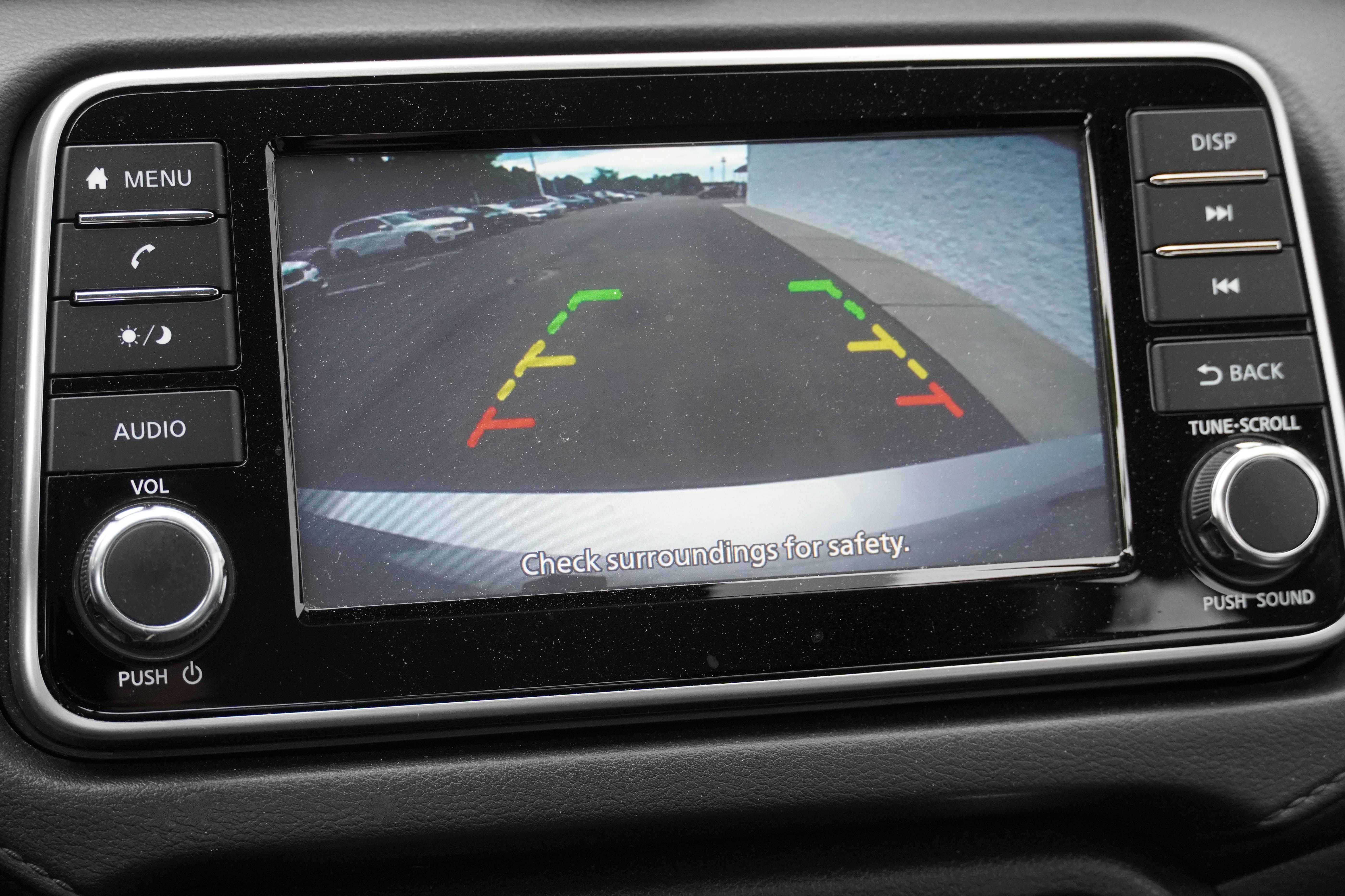 Used 2020 Nissan Versa S FWD image 25