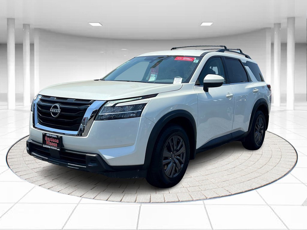 Certified 2022 Nissan Pathfinder SV image 1