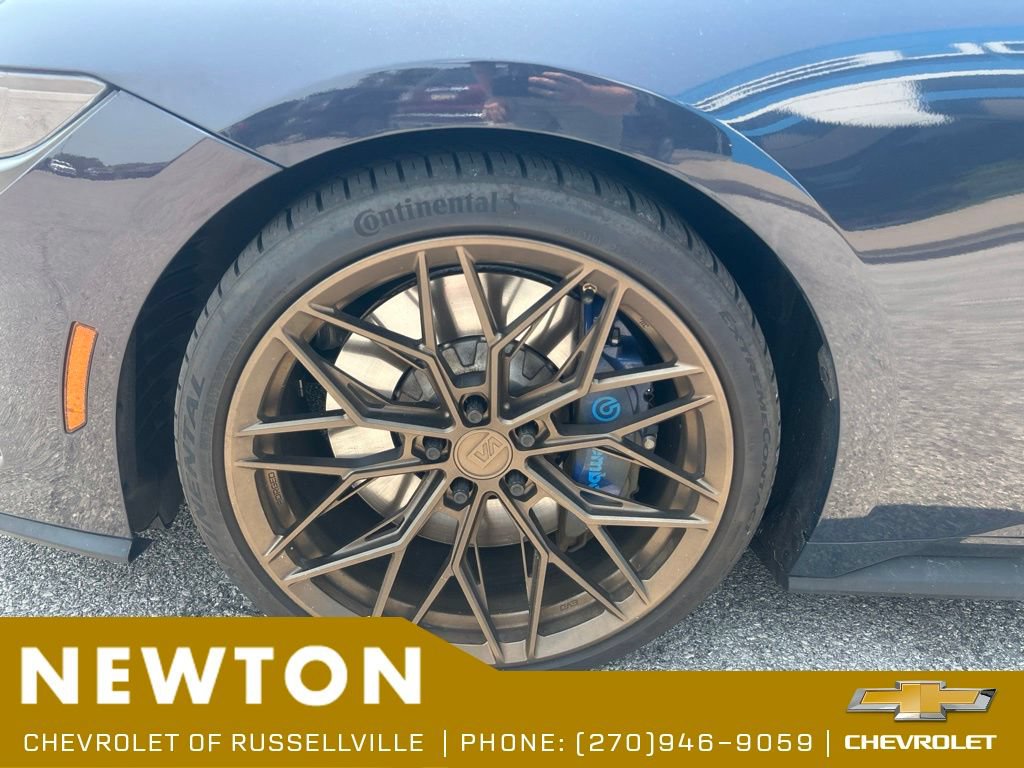 Used 2025 Ford Mustang Dark Horse RWD image 17
