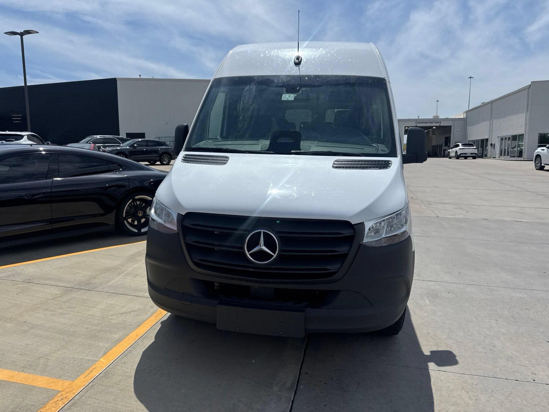 Used 2025 Mercedes-Benz Sprinter 2500 image 2