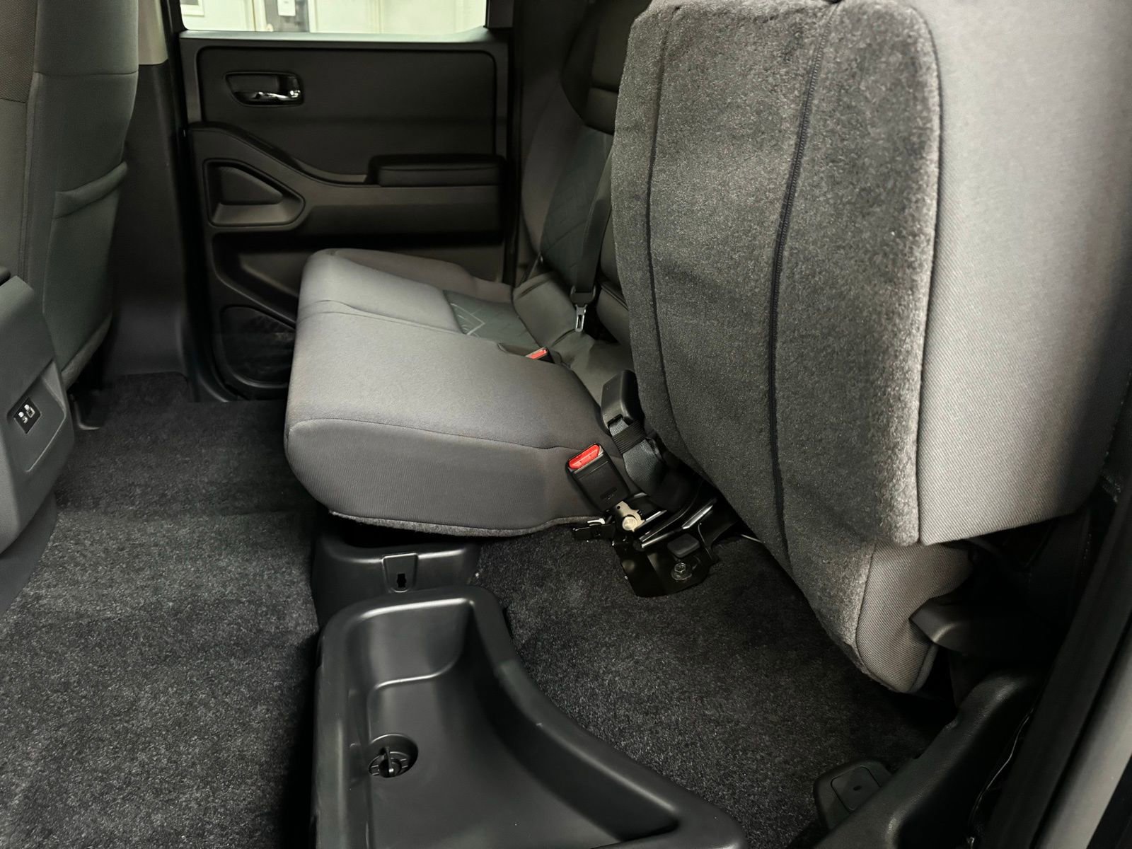 New 2026 Nissan Frontier SV image 26