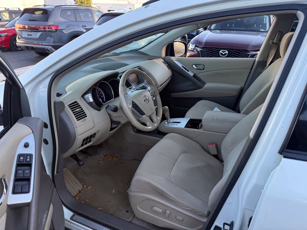 Used 2012 Nissan Murano SV FWD image 7