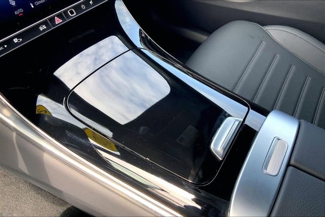 Used 2026 Mercedes-Benz GLC 300 4MATIC image 12