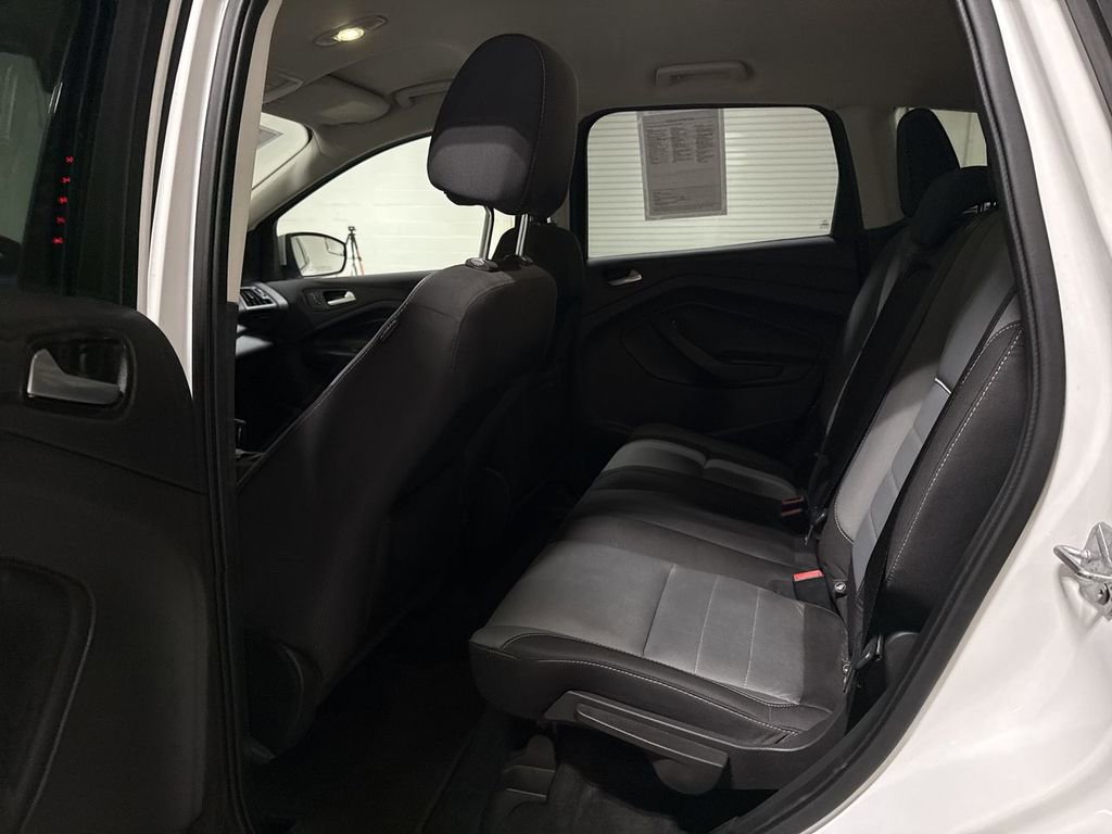 Used 2014 Ford Escape SE FWD image 22