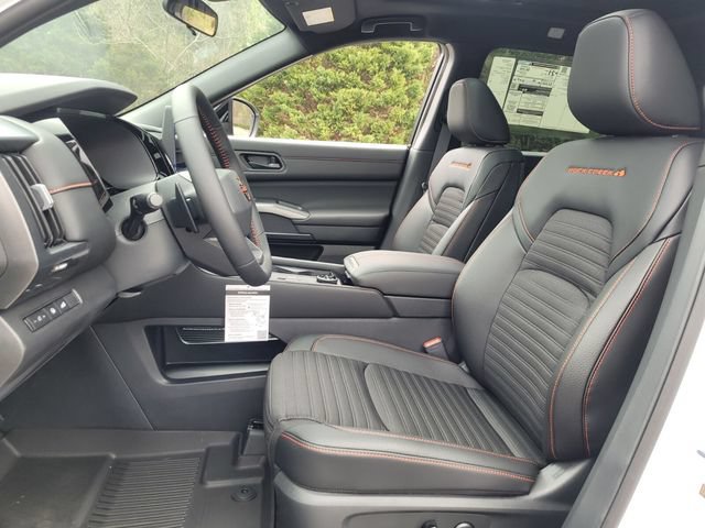 New 2026 Nissan Pathfinder Rock Creek w/ Rock Creek Premium Package AWD/4WD image 9