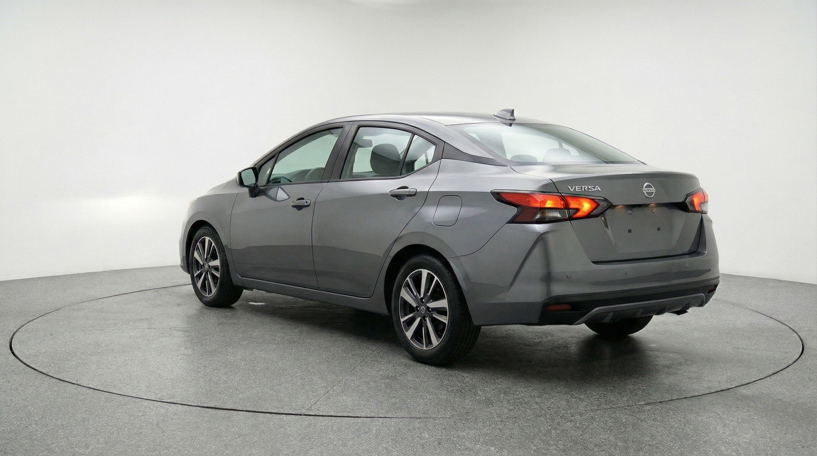 Used 2025 Nissan Versa SV FWD image 6