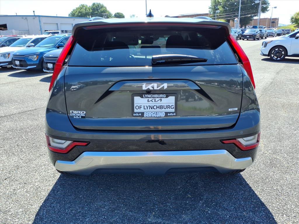 New 2026 Kia Niro SX Touring FWD image 5