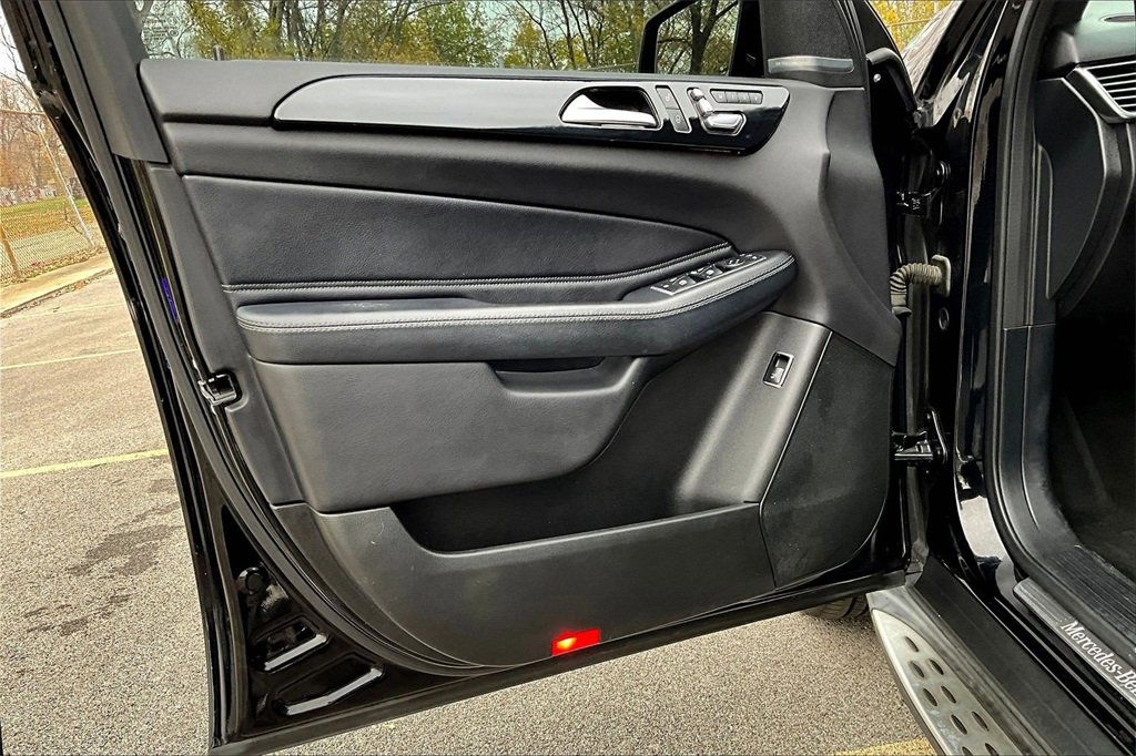 Used 2018 Mercedes-Benz GLE 350 4MATIC w/ Premium 2 Package image 22