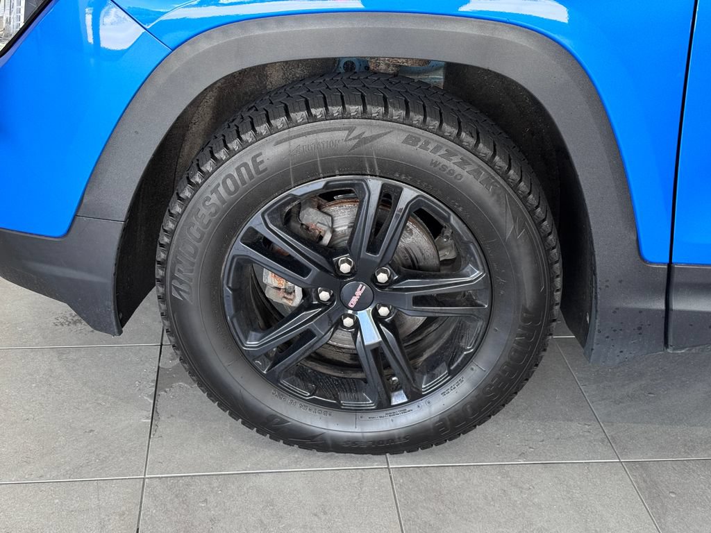 Certified 2024 GMC Terrain AT4 w/ Tech Package AWD/4WD image 4