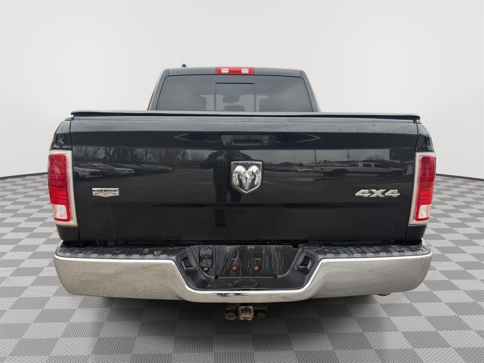 Used 2016 RAM 1500 Laramie w/ Convenience Group image 6