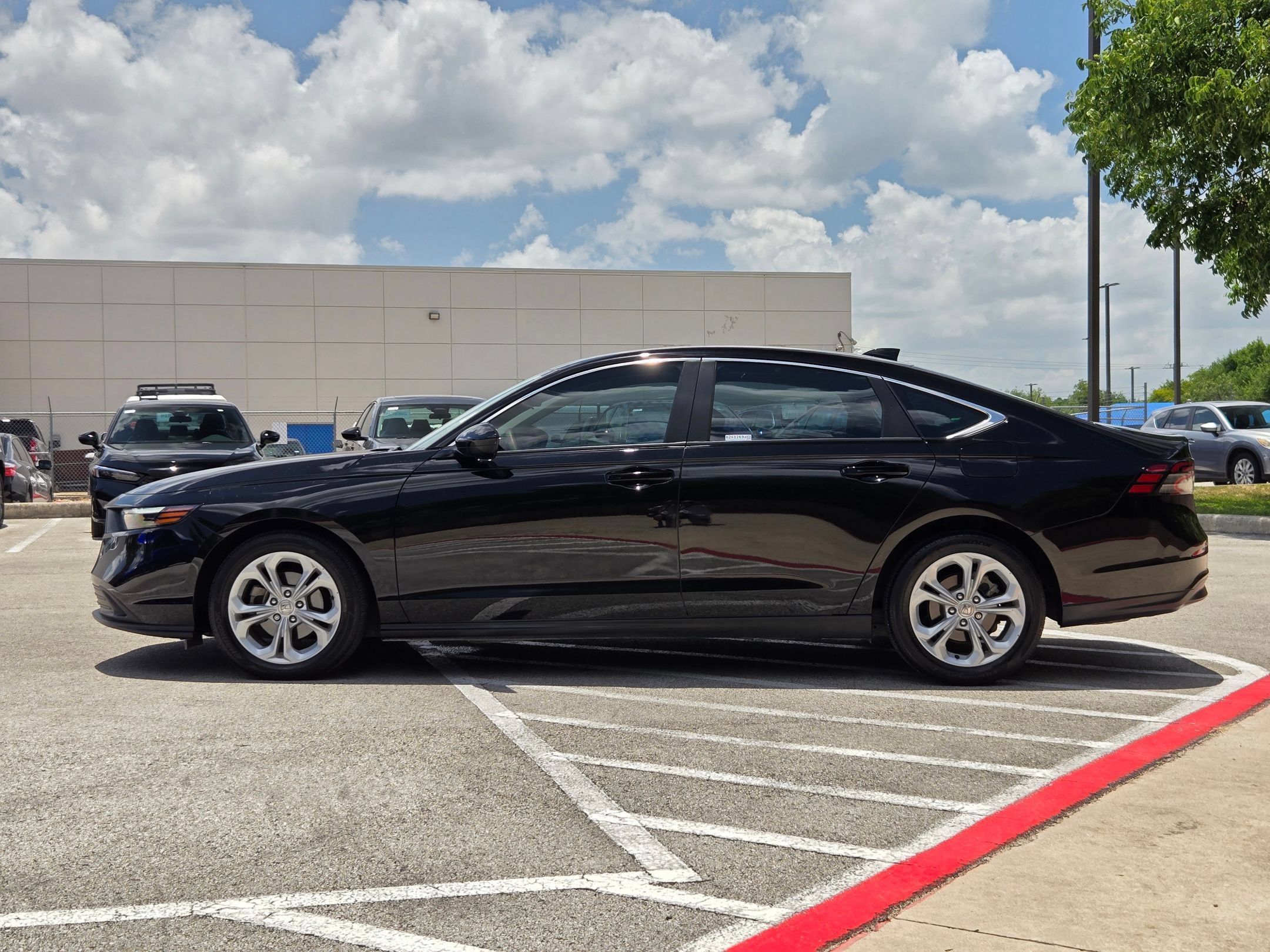 Used 2024 Honda Accord LX image 6