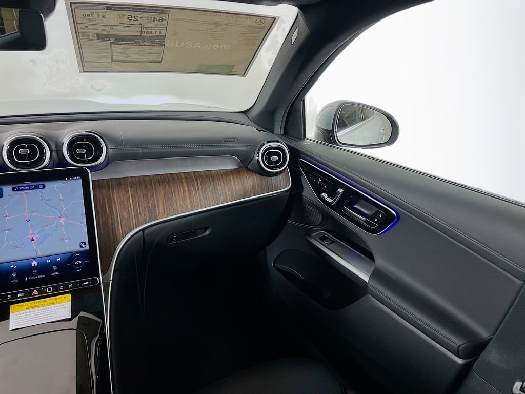 New 2025 Mercedes-Benz GLC 350e 4MATIC image 26