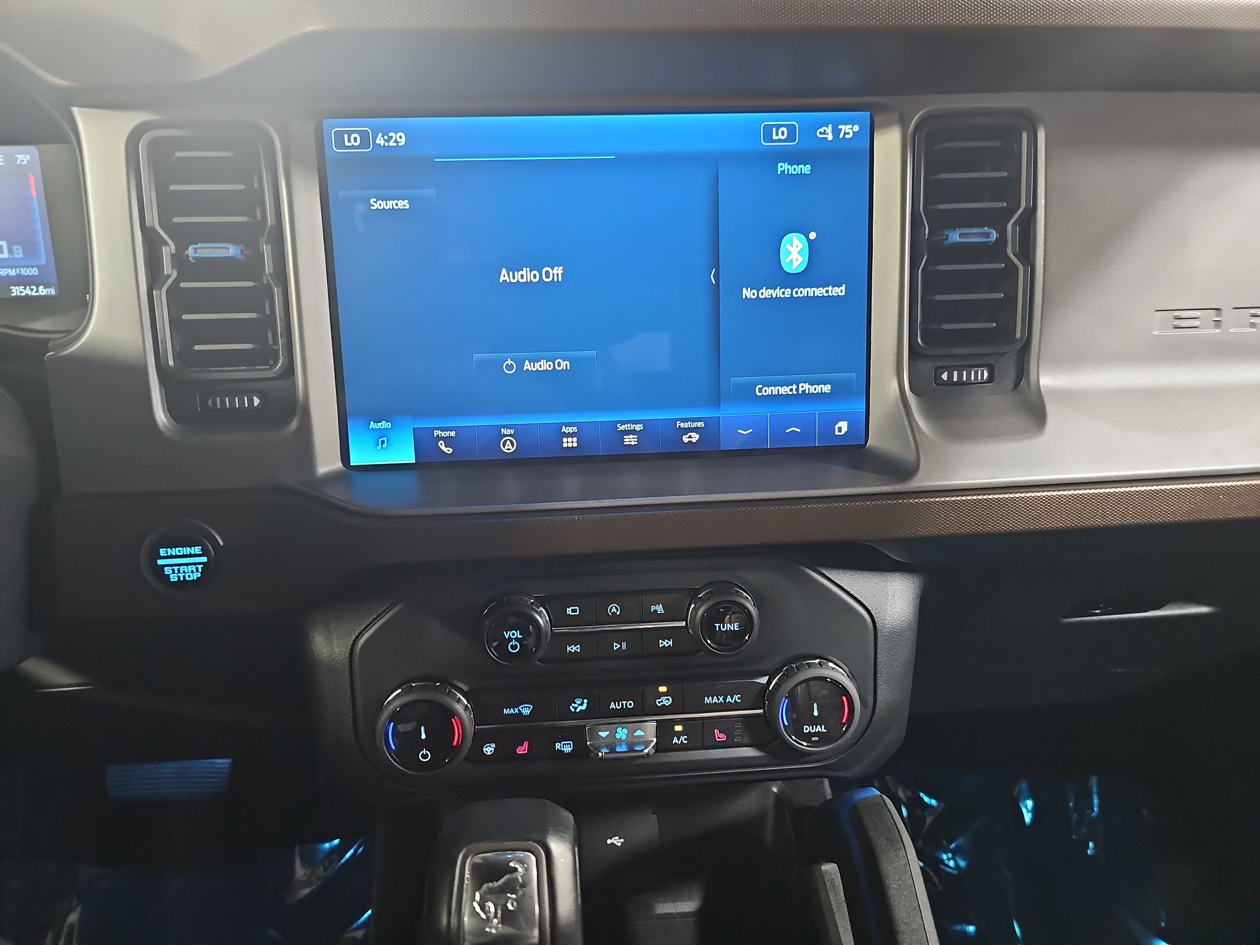 Used 2022 Ford Bronco Outer Banks w/ Sasquatch Package AWD/4WD image 20